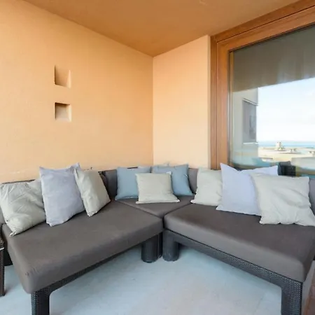 بيت ضيافة Gemini Bossa Palace San José